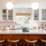 Mobilier din placi furniruite
